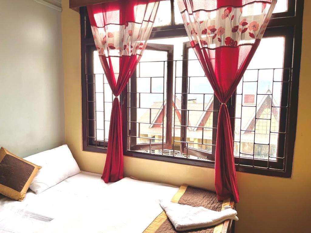 Hotel Red Rose Gangtok Eksteriør billede